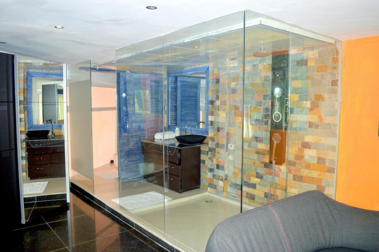 Ecologe Aparthotel Abidjan Exterior photo